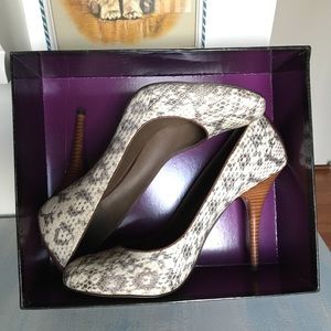 B. Makowsky Snake Skin Textured Heels